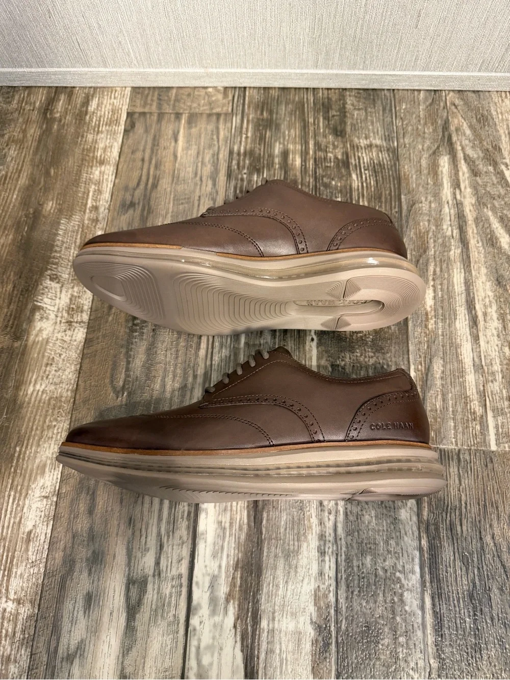Cole Haan Men’s OG Energy One Brown Leather Wingtip Oxford Size 10